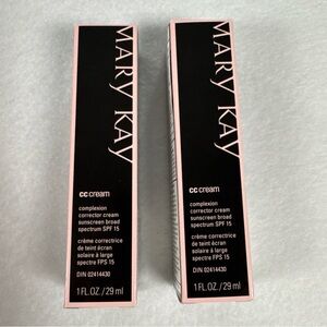 Mary Kay CC Cream Sunscreen SPF 15 Deep/Foncee Foundation NEW Lot Of 2